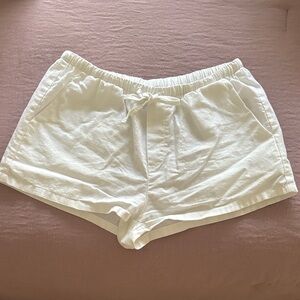 Edikted High Waist Cream Linen Shorts